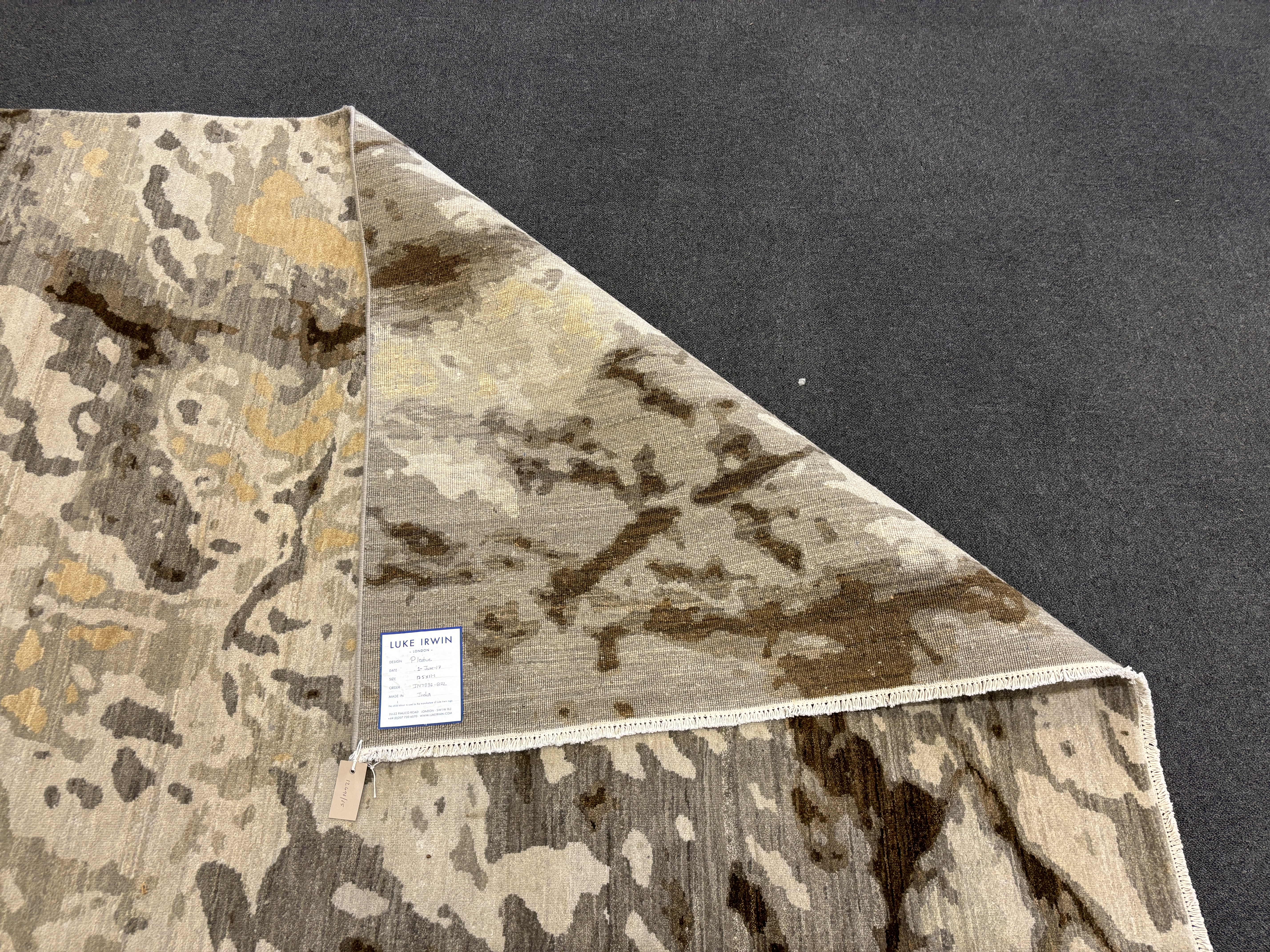 A Luke Irwin Sorrento carpet, 411 x 337cm